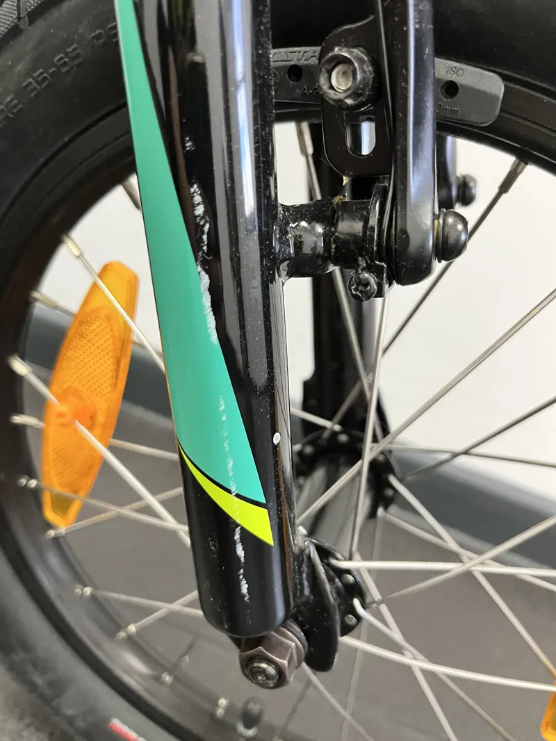 EX-DISPLAY Specialized Riprock Coaster 16 inch Kids Bike 2022 in Black-10